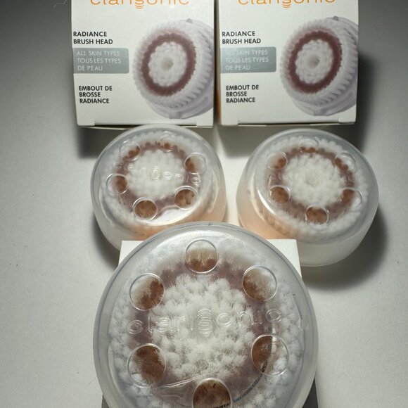Clarisonic Radiance Facial Cleansing Brush Head Replacement 3 PACK - Picture 3 of 4
